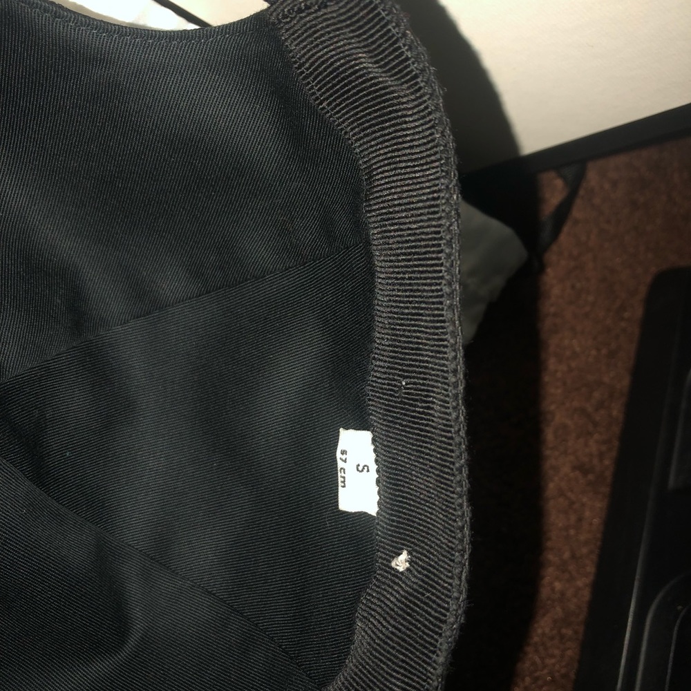 Gucci blk baseball hat small excellent condition - Picture 9 of 11